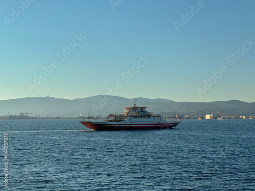 Wallpaper Mural boat on the sea Torontodigital.ca