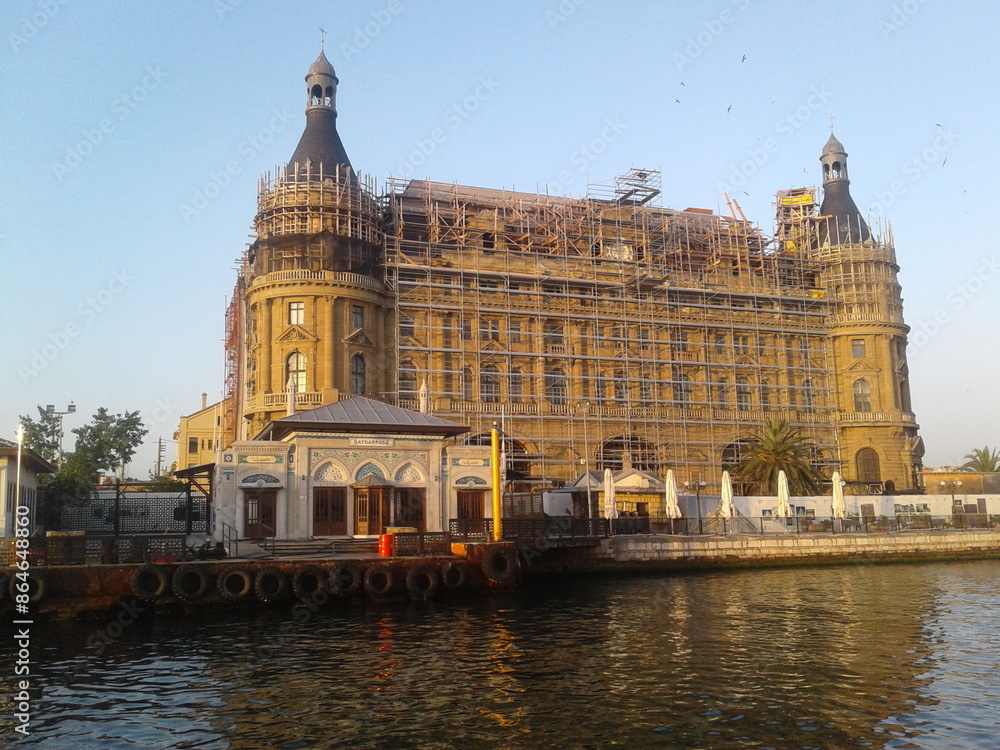 Obraz premium Haydarpaşa port station restoration