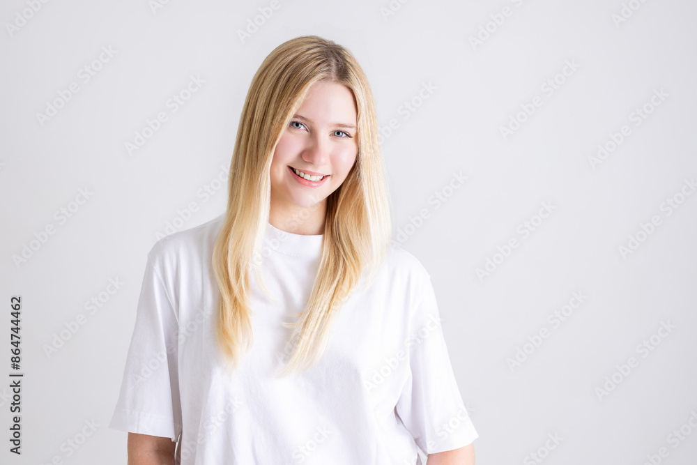 笑顔の白人女性 smiling white woman 笑顔の白人女性 smiling white woman