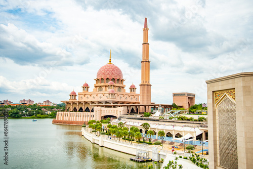 クアラルンプールにあるピンクモスク美しい風景