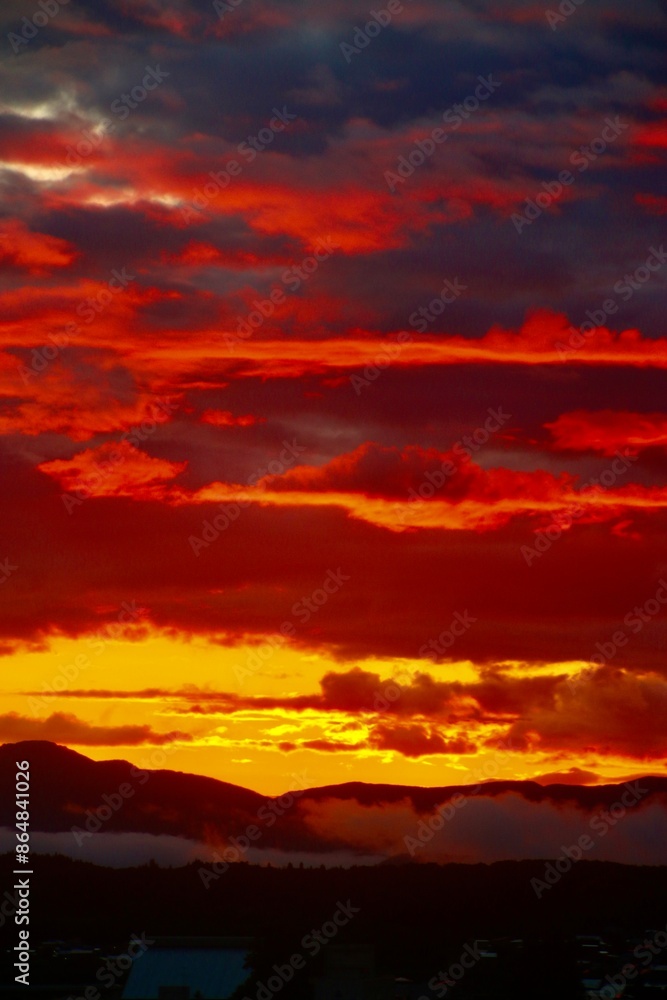 6月の夕日・酒田市(山形県・酒田市) 6月の夕日・酒田市(山形県・酒田市)
