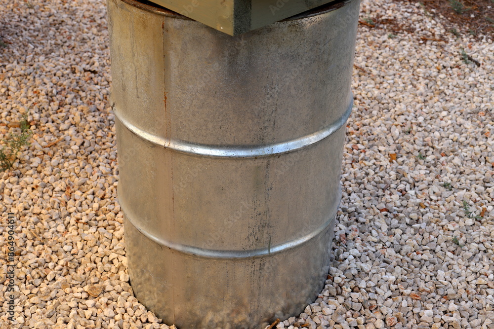Large barrel for transporting liquids. Large barrel for transporting liquids.