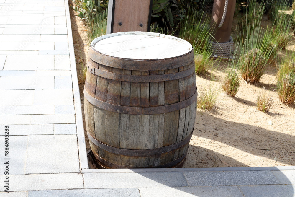 Naklejka premium Large barrel for transporting liquids.
