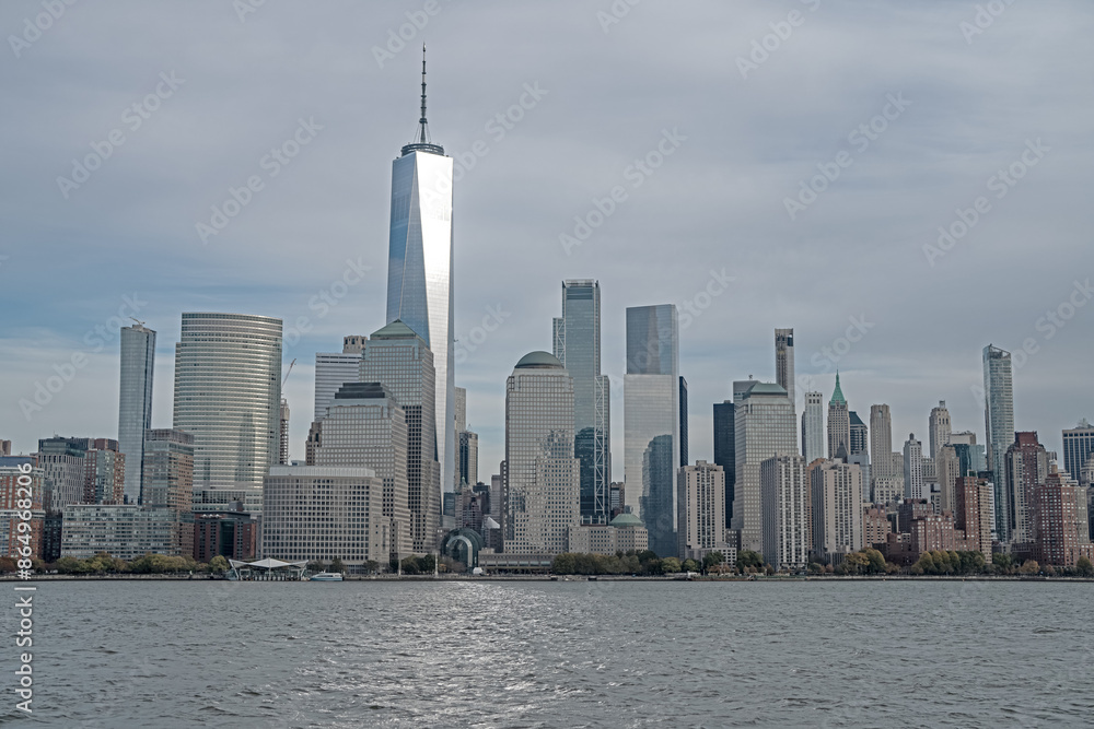Obraz premium New York, United States. Panorama view of New York city skyline in Midtown Manhattan. USA, NYC, NY, Manhattan. American big city. Lower Manhattan skyline. New York from New Jersey. Downtown Manhattan.