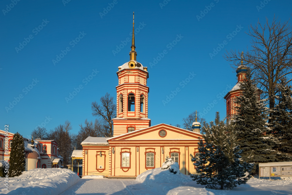 Naklejka premium Church of the Exaltation of the Holy Cross in Altufyev on a winter day, Moscow