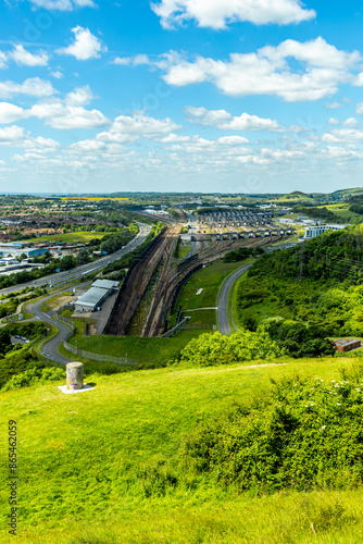 Wichtiger Bahnhof vom Eurotunnel zwischen Dover & Calais in der Nähe der Haftenstadt Folkstone - Kent - Vereinigtes Königreich