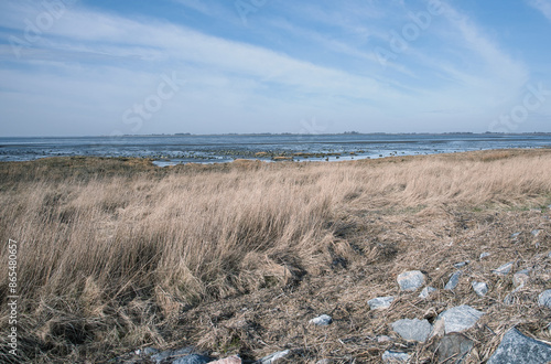 Landschaftsaufnahme der Nordsee bei Meldorf, Deutschland