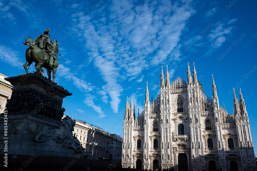 Fototapeta premium Milan Cathedral on a clear day
