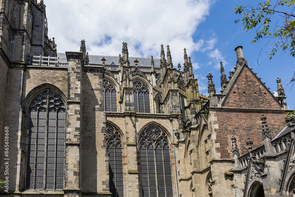 Fototapeta premium St. Martin's Cathedral or Dom Church (Domkerk, from 1254), Gothic church dedicated to Saint Martin of Tours. Utrecht, the Netherlands.