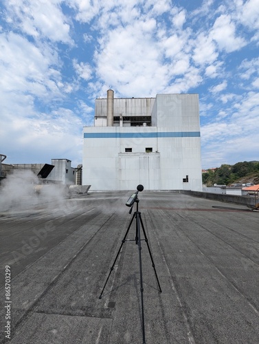 Medición de ruido ambiental en industria