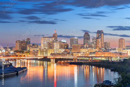 Quadro su tela Saint Paul, Minnesota, USA downtown skyline on the Mississippi River