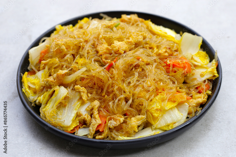 Stir-fried glass noodles with egg Stir-fried glass noodles with egg