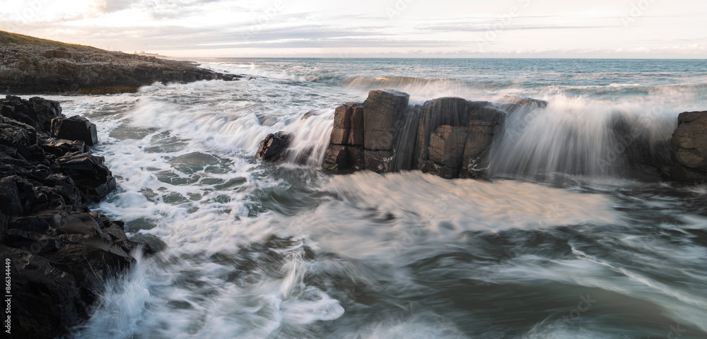 Dramatic Waves Crashing on The Rock Dramatic Waves Crashing on The Rock