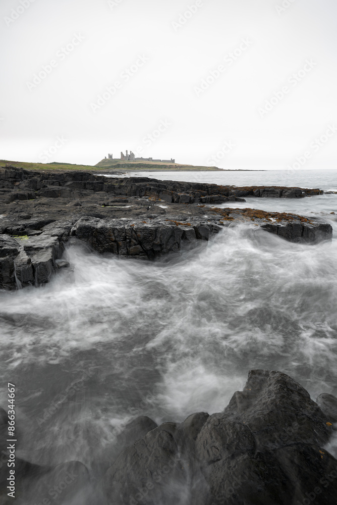 Fototapeta premium Dunstanburgh Castle 