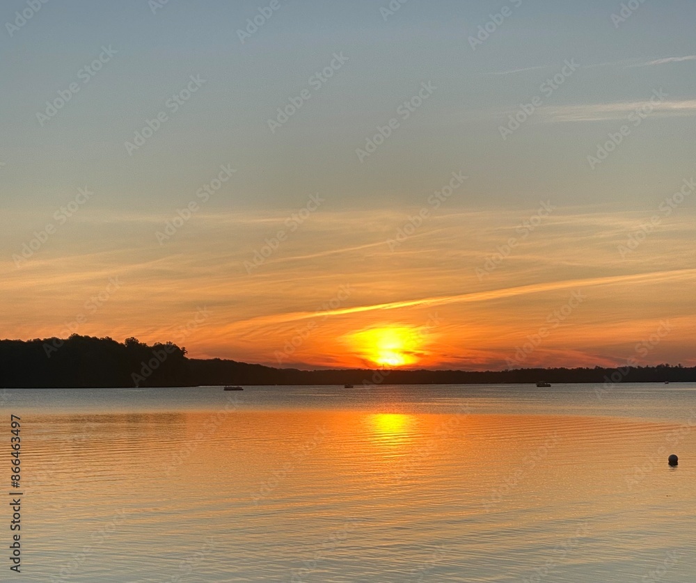Obraz premium sunset over the sea