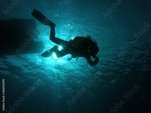 Wallpaper Mural "Black Sea" does not mean "a sea with dark, black water", but "a sea in the north". After all, the Turks called this sea Kara-Deniz, the ancient tribes that spoke Iranian languages ​​- Ahshav (dark),  Torontodigital.ca