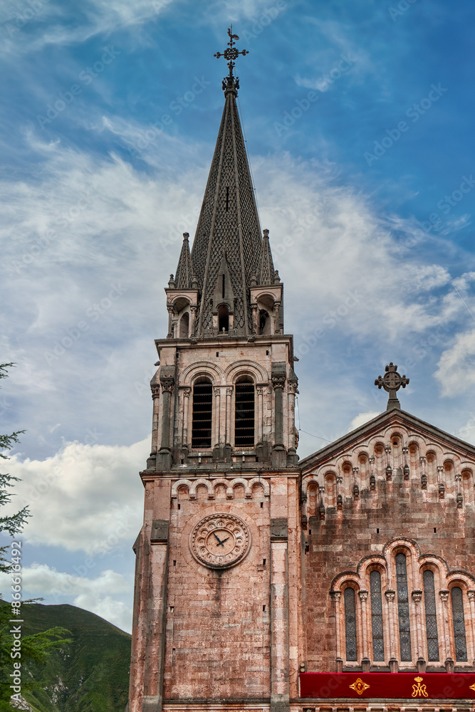 Obraz premium Our Lady of Covadonga Sanctuary, Cangas de Onis, Asturias