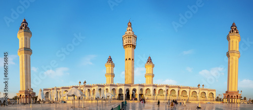Canvas Print Great Mosque of Touba, building in the city of Touba in Senegal, burial place of