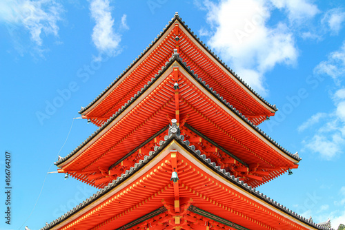 Tableau sur toile red kiyomizu dera temple-under-the-sky