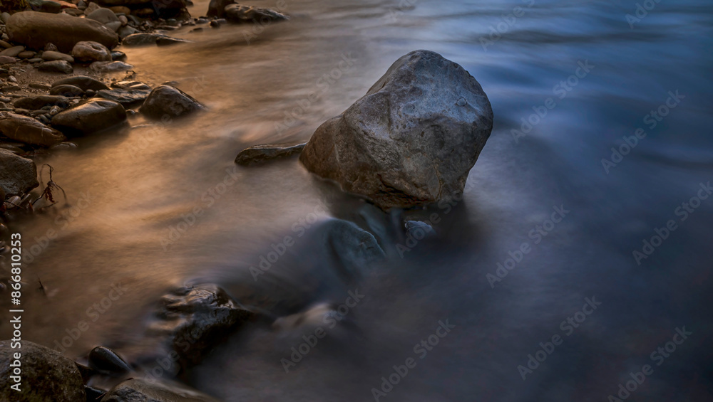 Fototapeta premium stream in the mountains