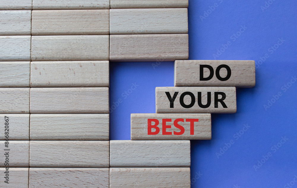 Do your Best symbol. Concept words Do your Best on wooden blocks. Beautiful purple background. Business and Do your Best concept. Copy space. Do your Best symbol. Concept words Do your Best on wooden blocks. Beautiful purple background. Business and Do your Best concept. Copy space.