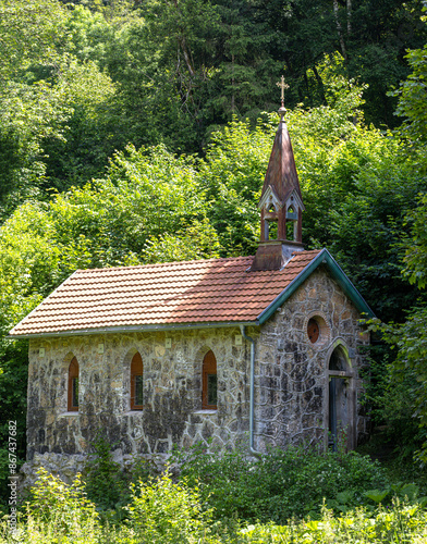 Eine verlassene Kirche an der Wutach im Schwarzwald photo