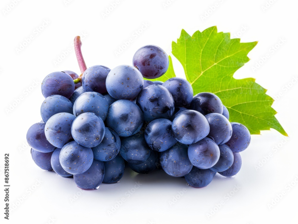 Fototapeta premium Vibrant Purple Grapes with Green Leaf, Fresh Produce