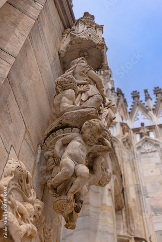 Zdobienia katedry Duomo w Mediolanie