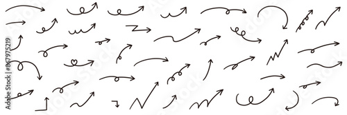 手書きの矢印のアイコンのベクターイラストセット　やじるし　シンプル　線　手描き　ベクトル　方向
