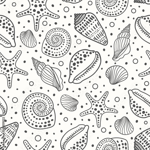 Sea shells and fossils vector seamless pattern. Summer beach hand-drawn doodle seaside print. Ocean fashion textile monochrome black and white colors. Seashore elements design for fabrics, wallpaper