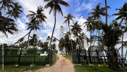 Dondra Light House, Srilanka photo