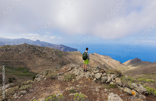 Boy hiking in the Teno Rural Park on the island of Tenerife. © Nauzet Báez