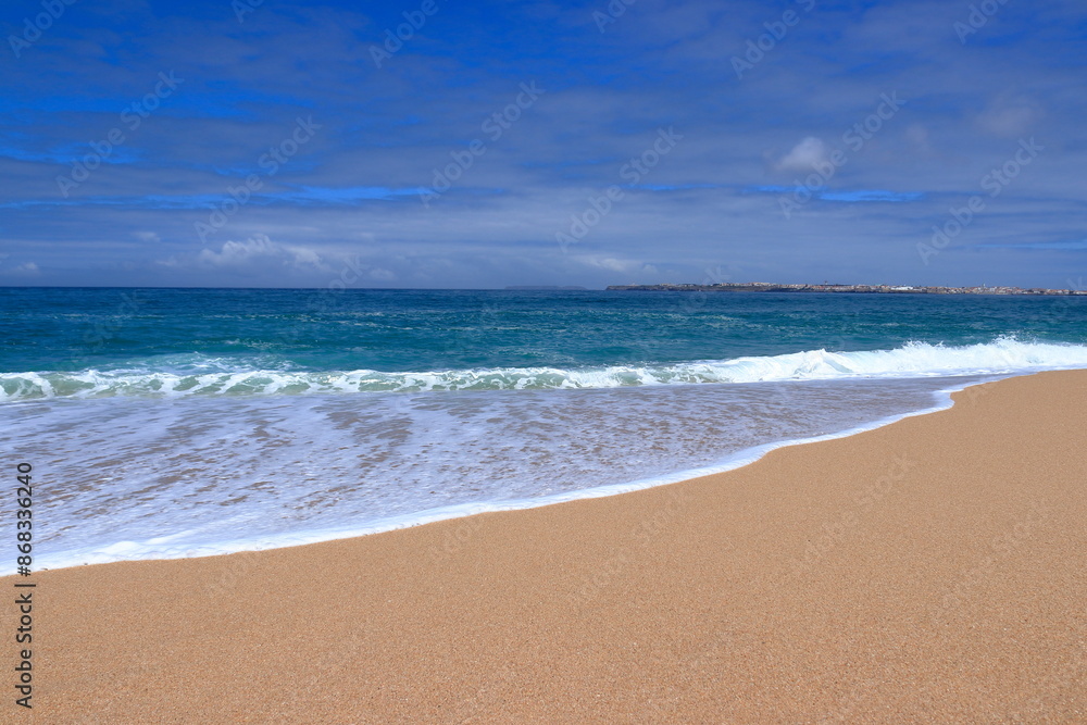 Paisagens e vistas da Costa marítima portuguesa com as suas praias e ambiente marítimo Paisagens e vistas da Costa marítima portuguesa com as suas praias e ambiente marítimo