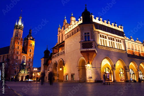 St. Mary's church in Krakow at night