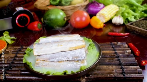 Refrigerated hairtail fish, salad with tuna and vegetables