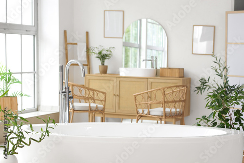 Modern bathroom interior de...