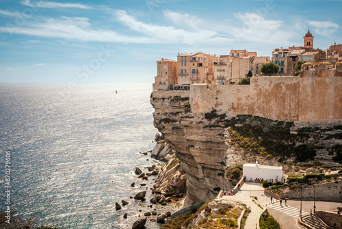 Tableau sur toile The citadel of Bonifacio in Corsica where houses are perched above the Mediterra