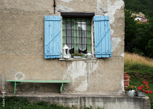 Obraz na płótnie Foto scattata alla chiesa di Vendersi. Il borgo in Val Borbera famoso per gli spaventapasseri e per i campi di lavanda. w salonie