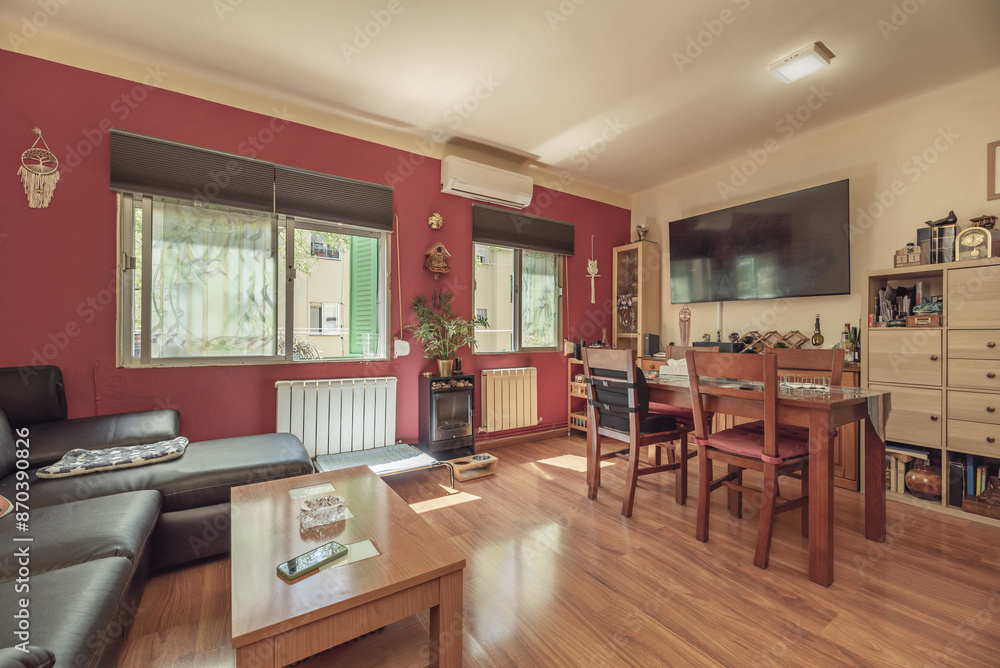 You can also opt for wallpaper or paint in shades that complement the rest of the decor You can also opt for wallpaper or paint in shades that complement the rest of the decor