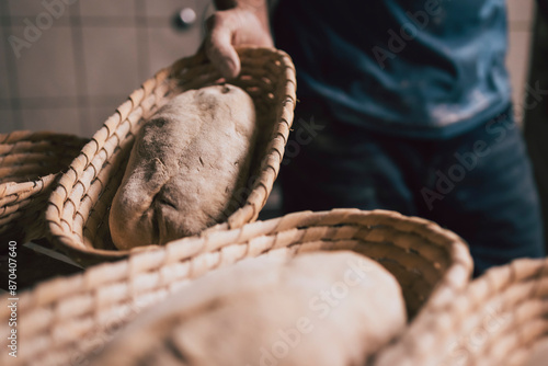 raw bread in basket in a traditional bakery © Medienzunft Berlin