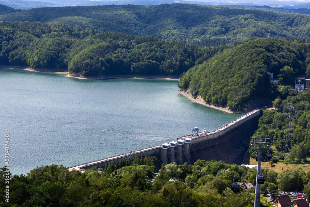 Solina i Jezioro Solińskie to jedne z najciekawszych miejsc w Polsce na mapie województwa podkarpackiego Solina i Jezioro Solińskie to jedne z najciekawszych miejsc w Polsce na mapie województwa podkarpackiego