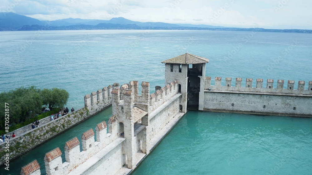 Fototapeta premium castle on the water