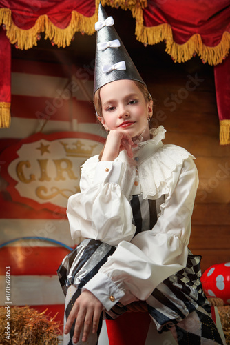 circus preformer girl photo