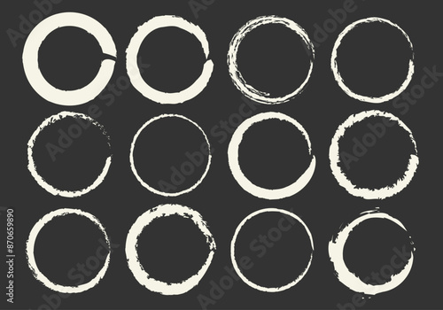 Hoja de iconos de círculos de trazo de pincel blanco en fondo negro