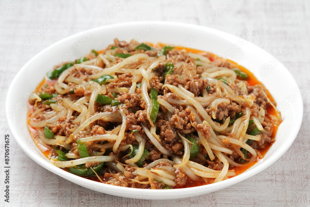 もやしとピーマンの麻婆炒め もやしとピーマンの麻婆炒め