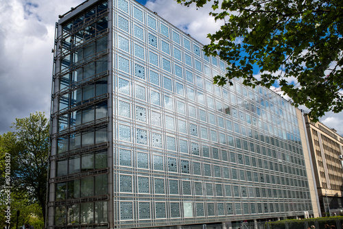 L'Institut du monde arabe à Paris en France photo