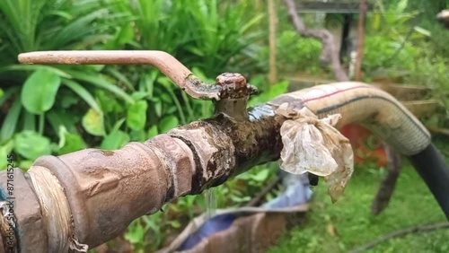 Water leaks from the valve connection causing water to continuously drip out which can cause wastage and potential damage.