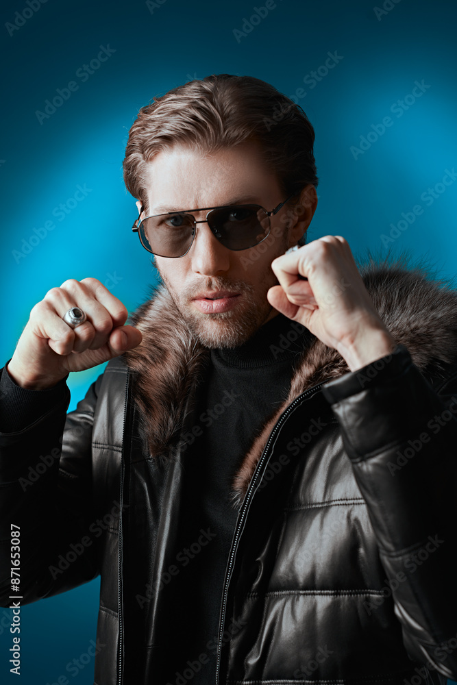 Obraz premium fashion mature man