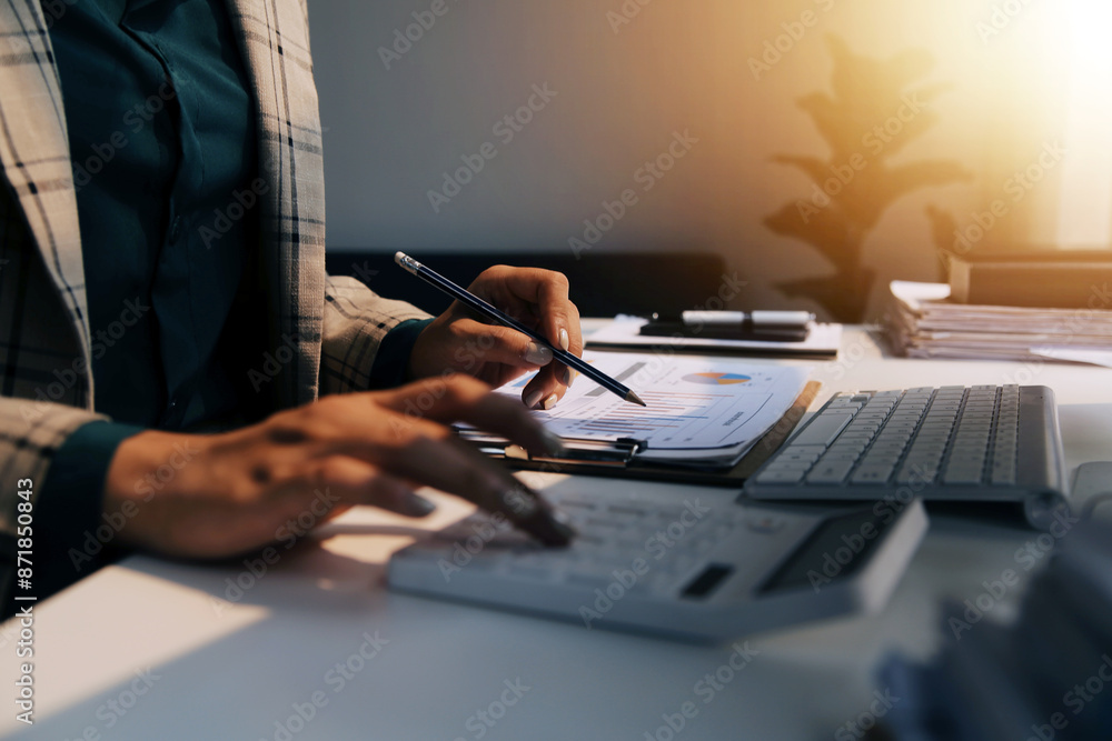 Naklejka premium Team of business people working together in the meeting room office, teamwork background charts and graphs banner, double exposure successful teamwork,business planning concept.