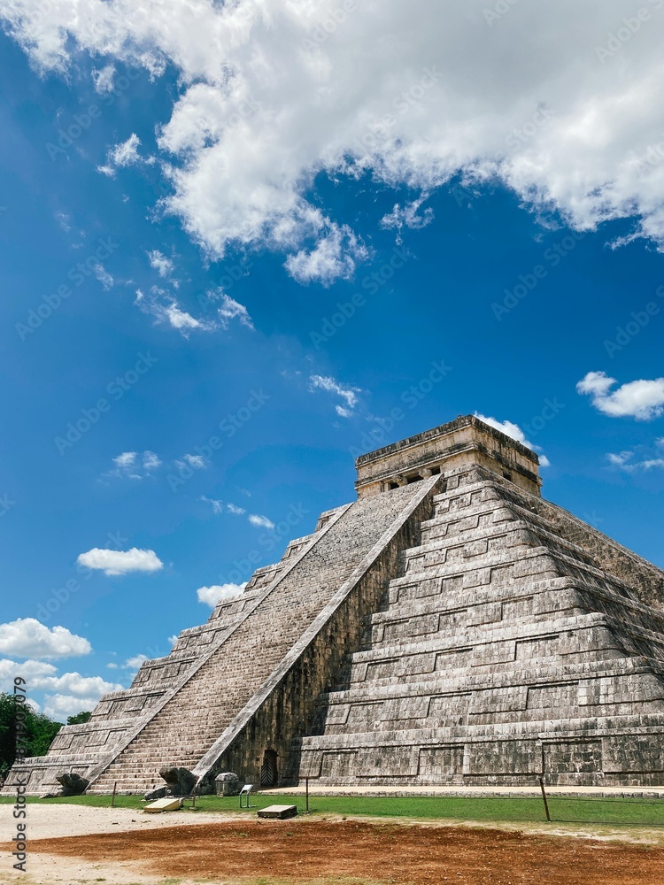 El Castillo or Temple of Kukulkan pyramid, Chichen Itza, Yucatan, Mexico El Castillo or Temple of Kukulkan pyramid, Chichen Itza, Yucatan, Mexico